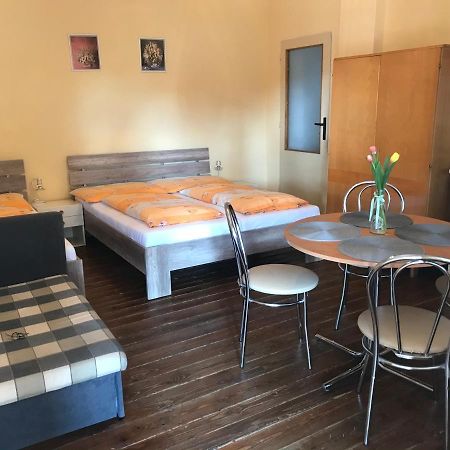 Apartman U Karla Velky Meder Exterior photo