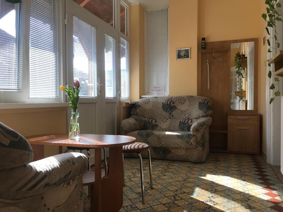 Apartman U Karla Velky Meder Exterior photo