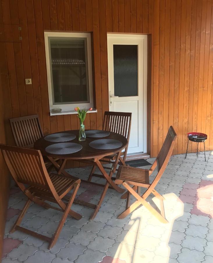 Apartman U Karla Velky Meder Exterior photo